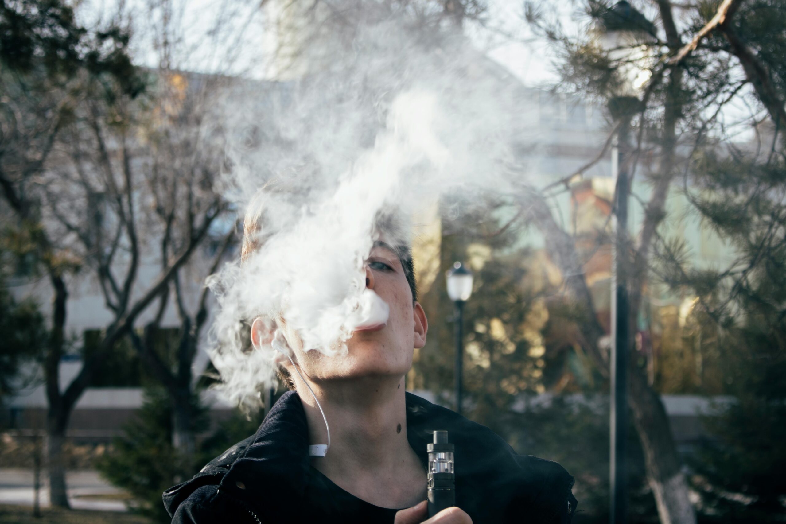 Never Smoke or Vape How to Truly Take Care of Your Heart in 2025